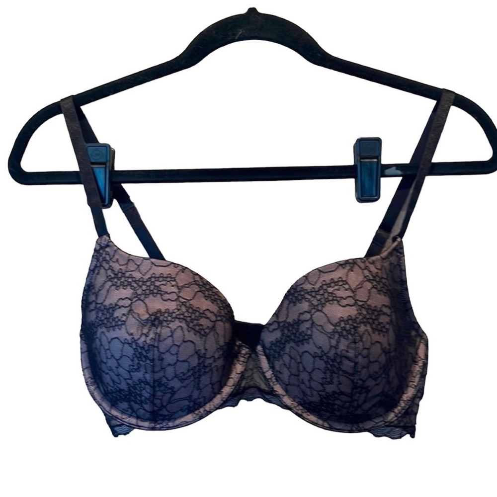H&M 34D Black Lace Overlay Nude Underwire Lightly Lined Bra